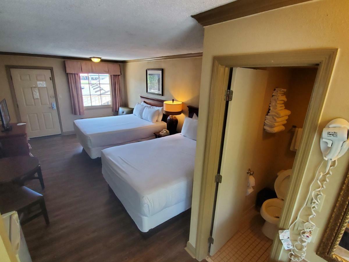 Colonial House Motel Pigeon Forge Exterior foto